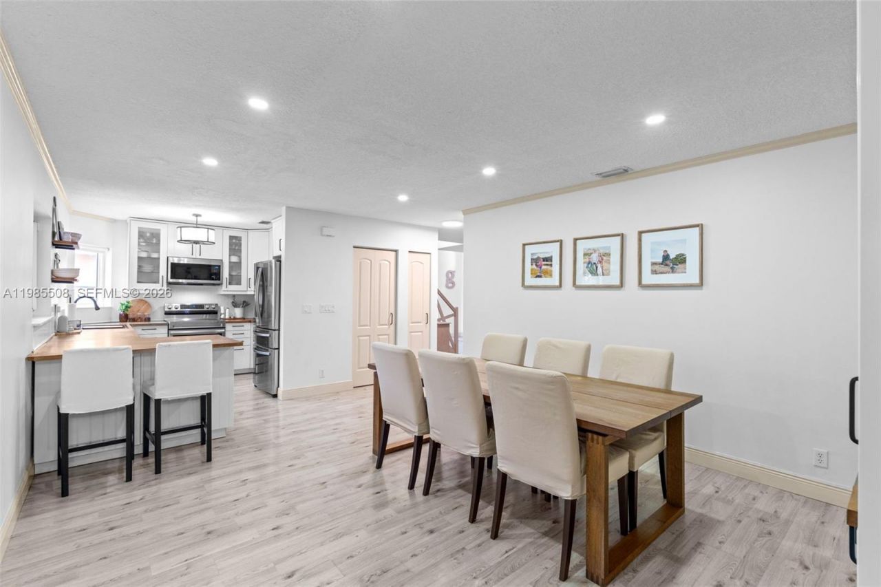 2590 N Rampart Way N , Cooper City, FL 33026 Photo