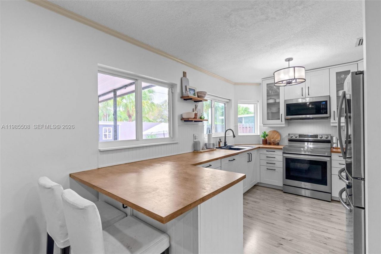 2590 N Rampart Way N , Cooper City, FL 33026 Photo