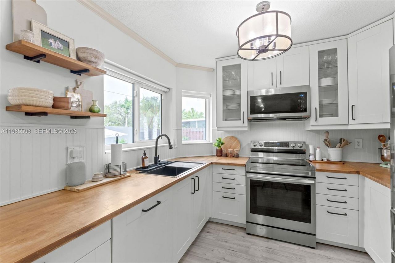 2590 N Rampart Way N , Cooper City, FL 33026 Photo