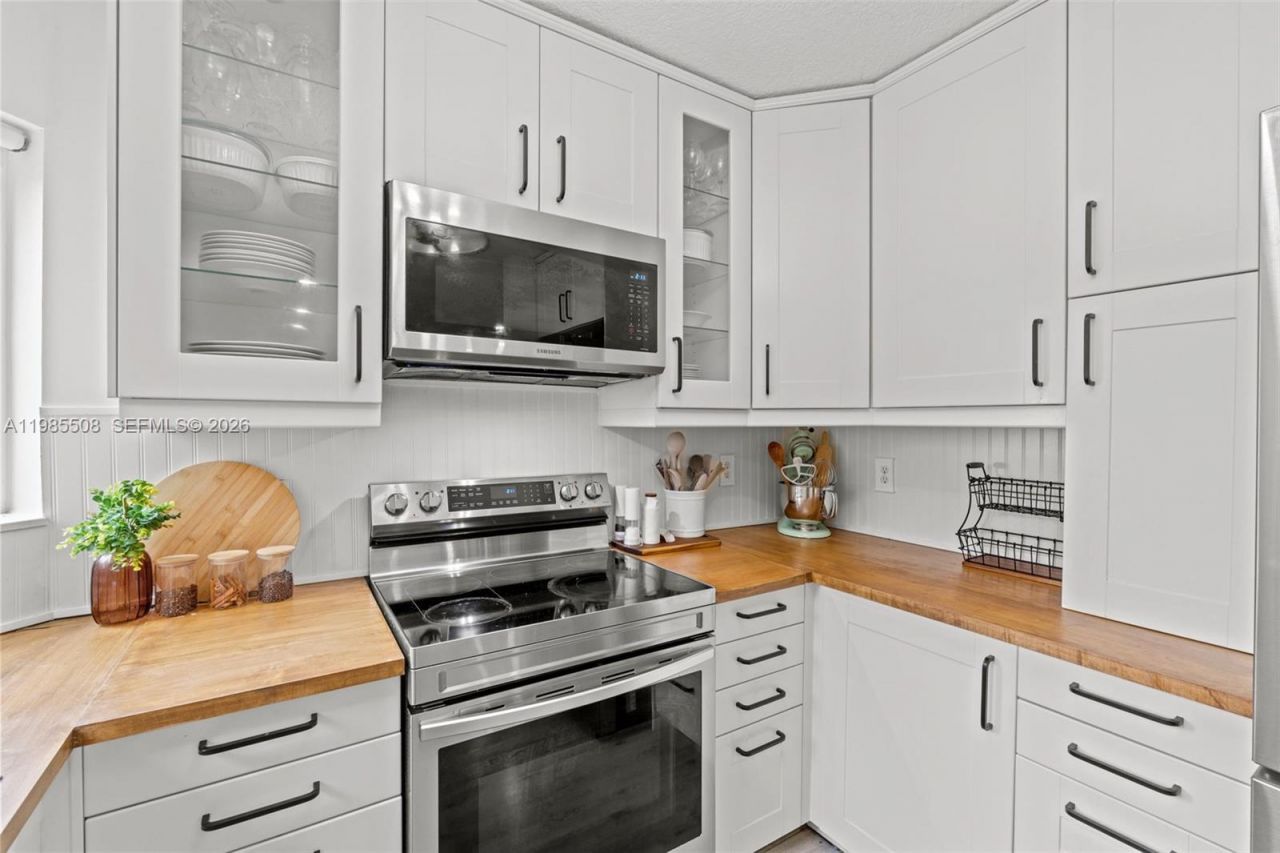 2590 N Rampart Way N , Cooper City, FL 33026 Photo