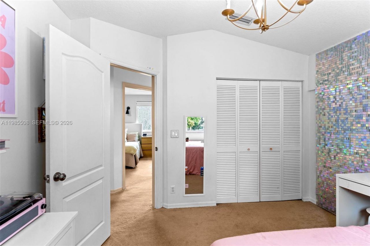 2590 N Rampart Way N , Cooper City, FL 33026 Photo