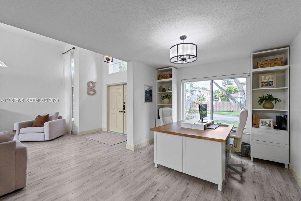 2590 N Rampart Way N , Cooper City, FL 33026 Photo