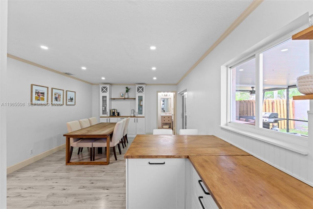 2590 N Rampart Way N , Cooper City, FL 33026 Photo