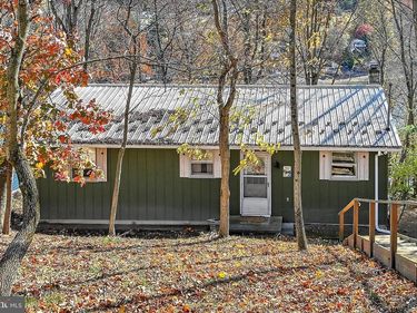 1503 WYNONAH DRIVE, AUBURN, PA 17922