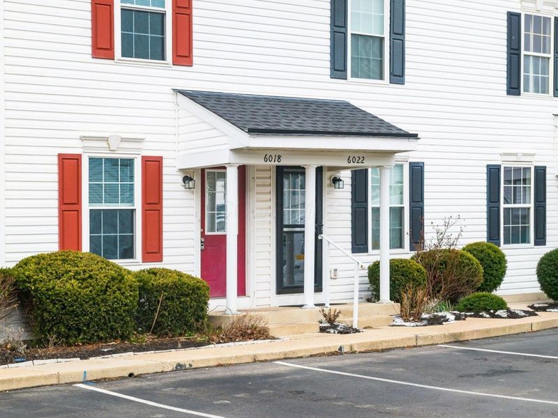 6018 Brice Park Drive, Unit 17C, Canal Winchester, OH 43110 Photo 4