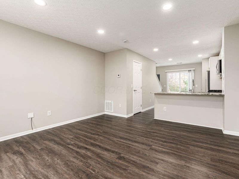 6018 Brice Park Drive, Unit 17C, Canal Winchester, OH 43110 Photo 7