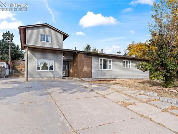1604 Rosemont Drive, Colorado Springs, CO 80911