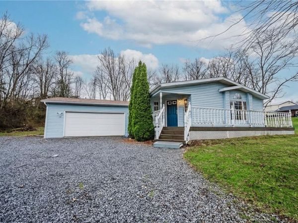 414 Pasture Lane, Johnstown, PA 15909