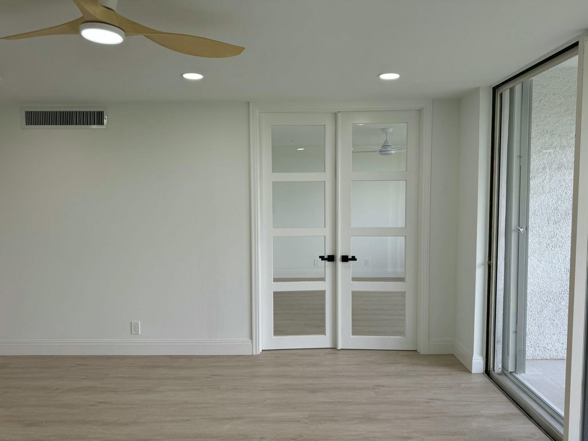 4483 Luxemburg Court, Unit 201, Lake Worth, FL 33467 Photo