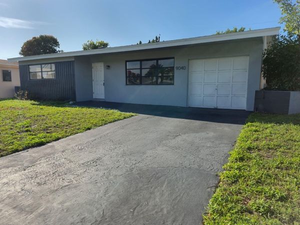 9040 NW 26th Place, Sunrise, FL 33322