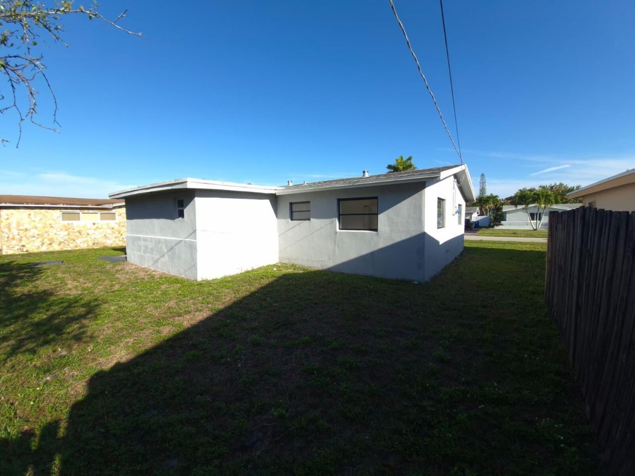 9040 NW 26th Place, Sunrise, FL 33322 Photo
