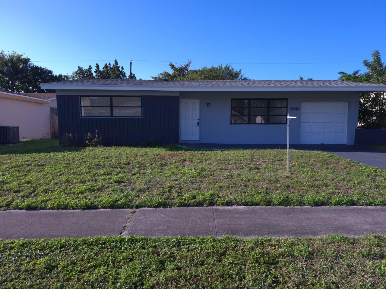 9040 NW 26th Place, Sunrise, FL 33322 Photo