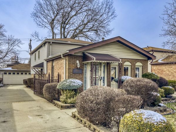 12036 S Justine Street, Chicago, IL 60643