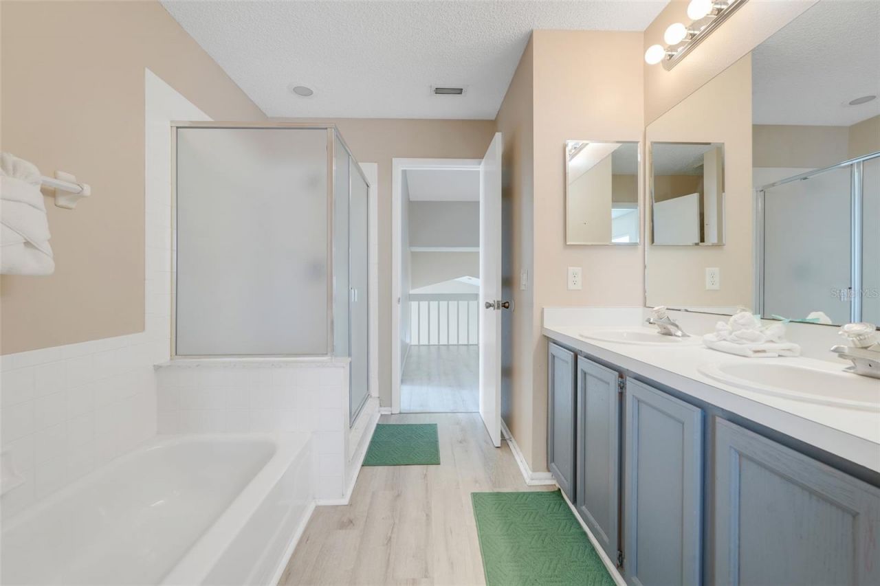 8607 Knottingham Drive , Kissimmee, FL 34747 Photo