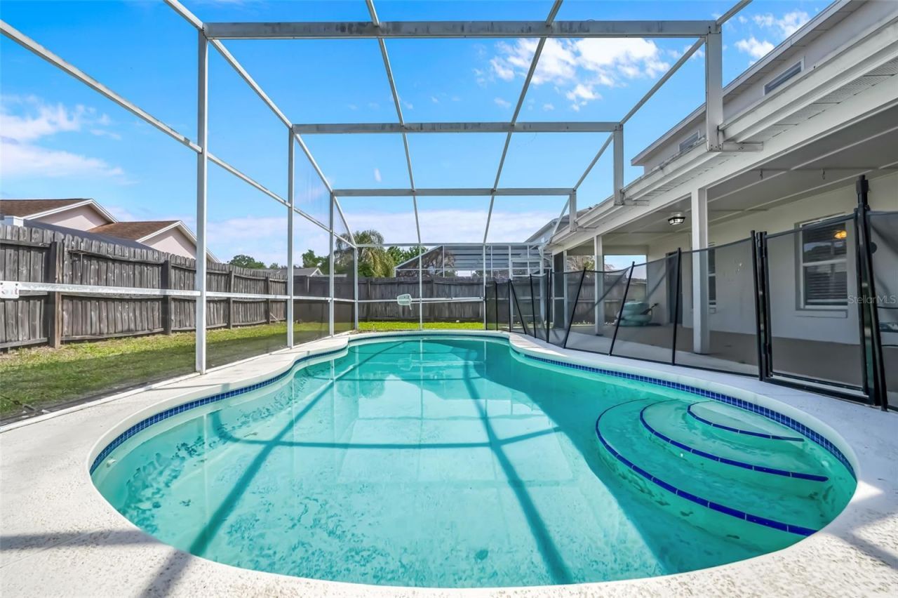 8607 Knottingham Drive , Kissimmee, FL 34747 Photo