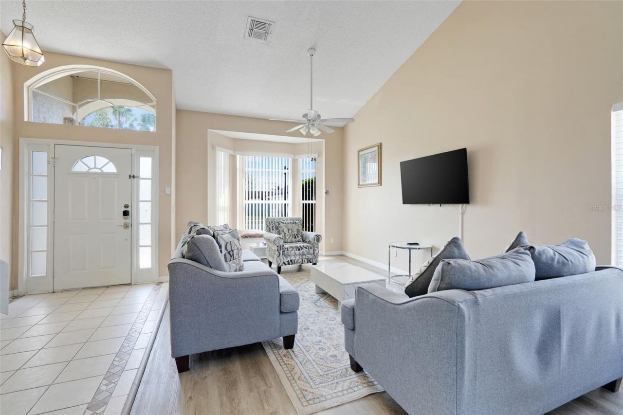 8607 Knottingham Drive , Kissimmee, FL 34747 Photo