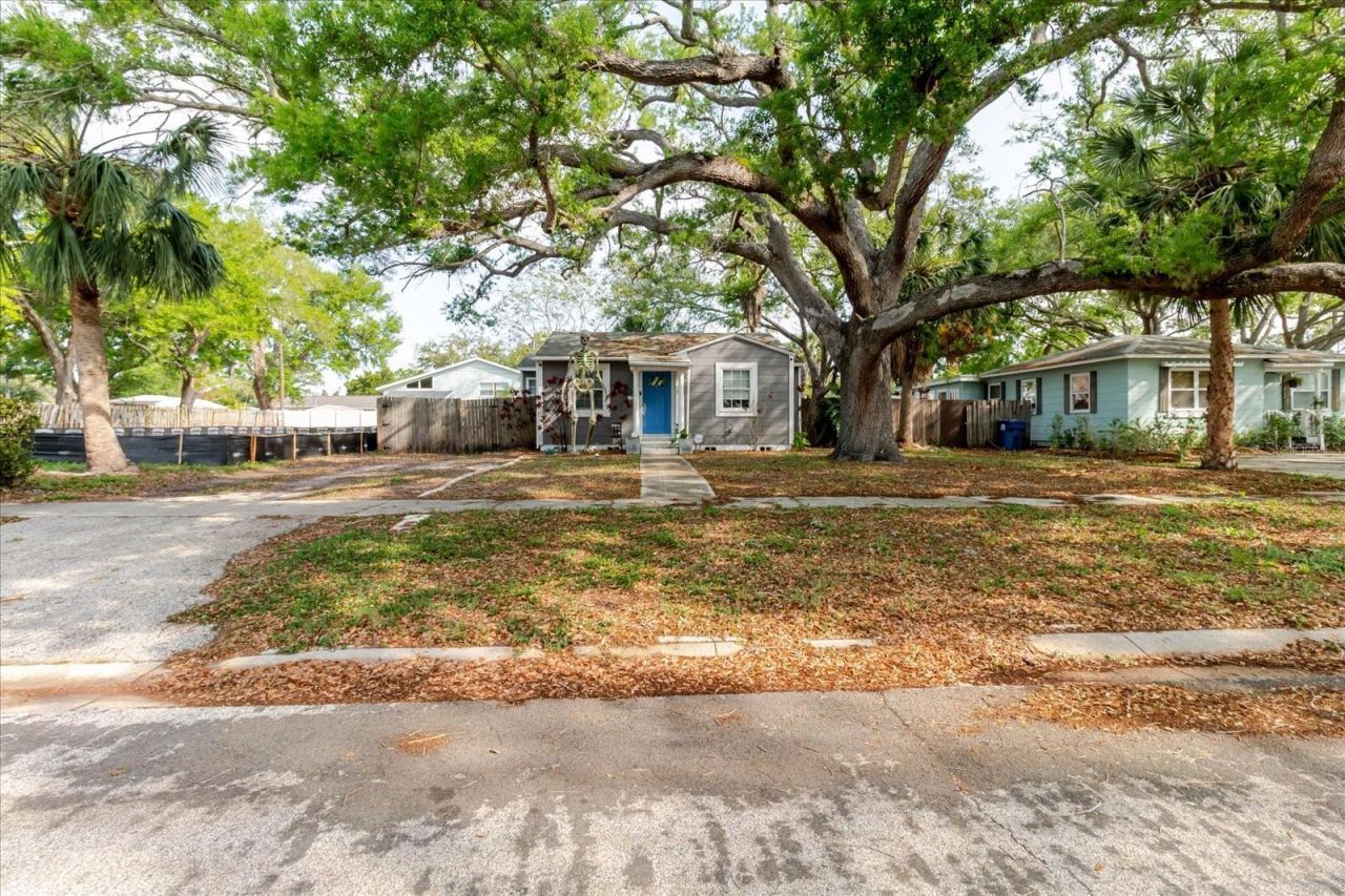 765 60th Avenue Ne, Saint Petersburg, FL 33703 Photo