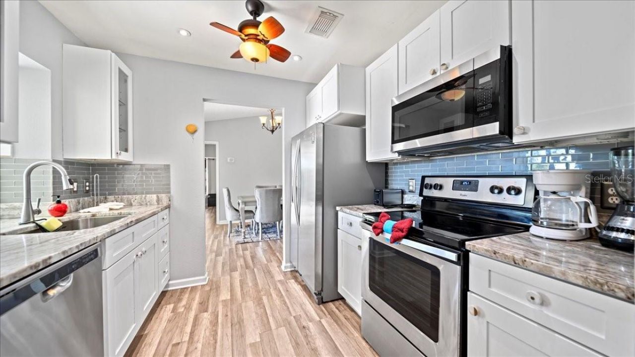 11195 Seabreeze Avenue , Port Charlotte, FL 33981 Photo