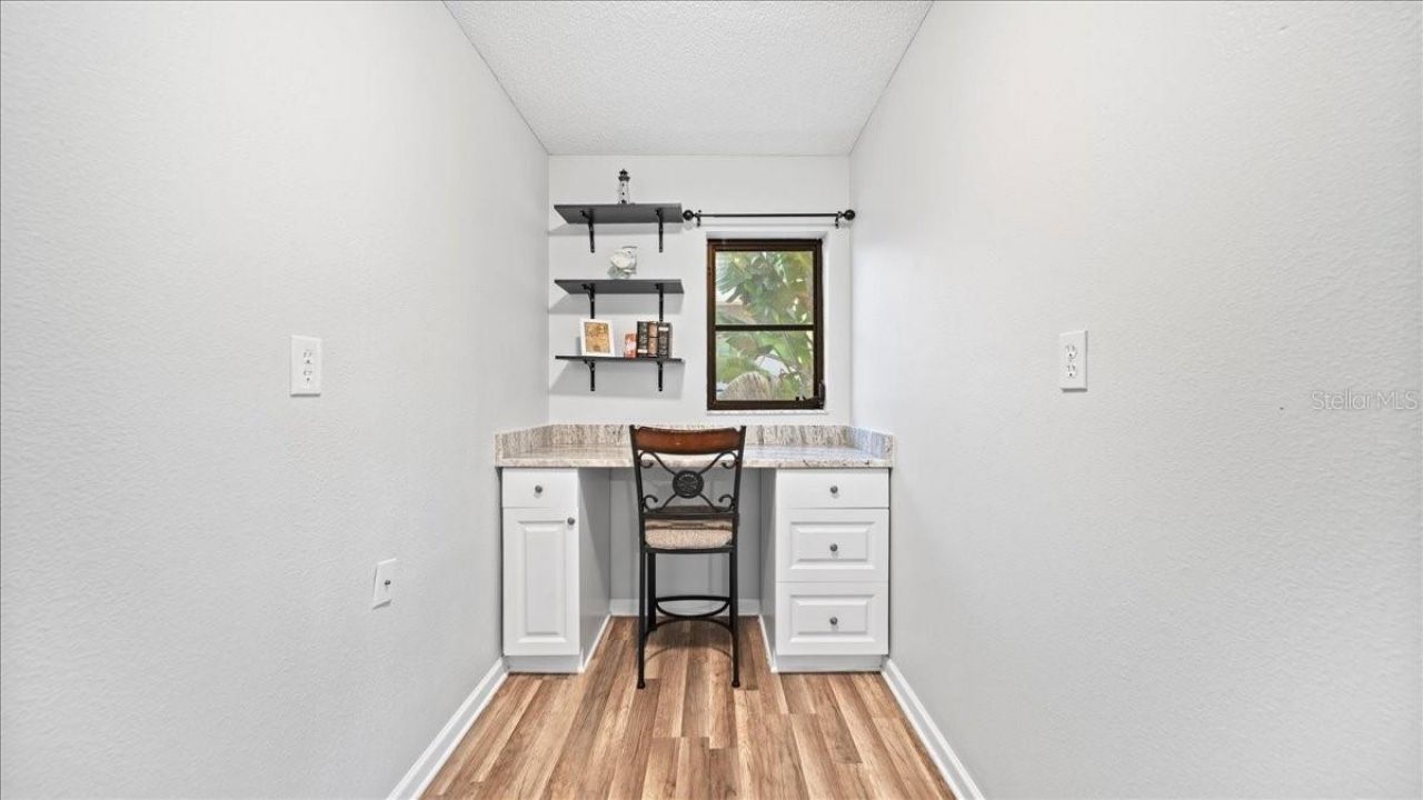 11195 Seabreeze Avenue , Port Charlotte, FL 33981 Photo