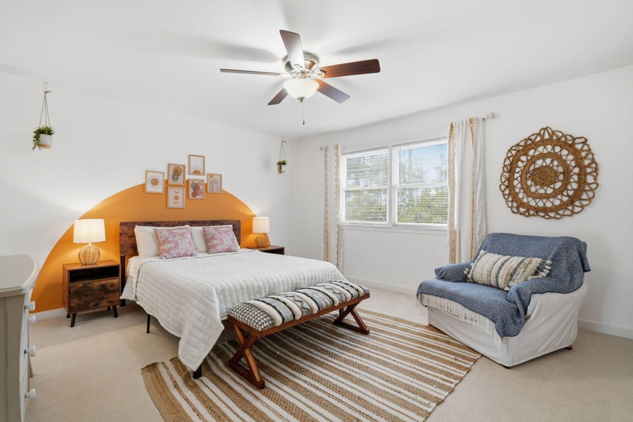 136 River Breeze Drive Photo 13