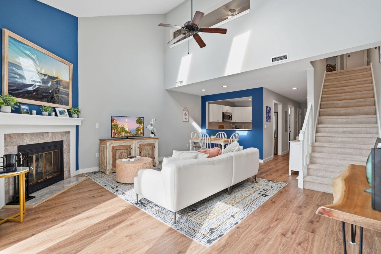 136 River Breeze Drive Photo 4