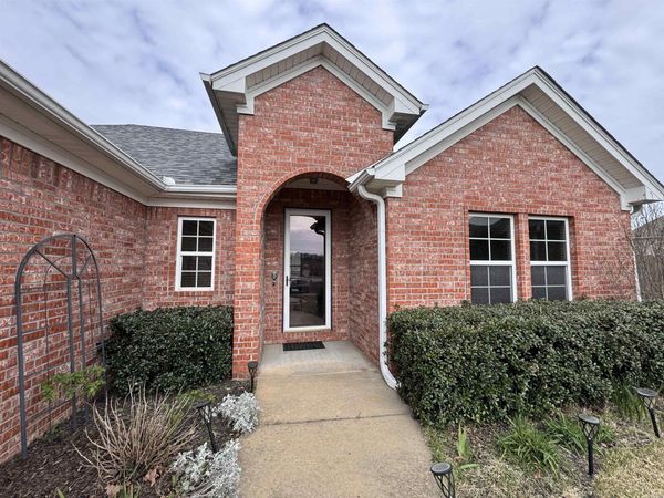 634 Hideaway Circle, Alexander, AR 72002