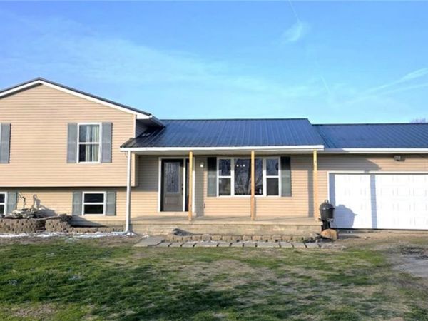 3363 Powers Road, Jefferson Twp, OH 45335