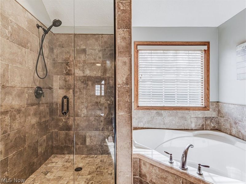 21821 Woodfield Trail, Strongsville, OH 44149 Photo 28