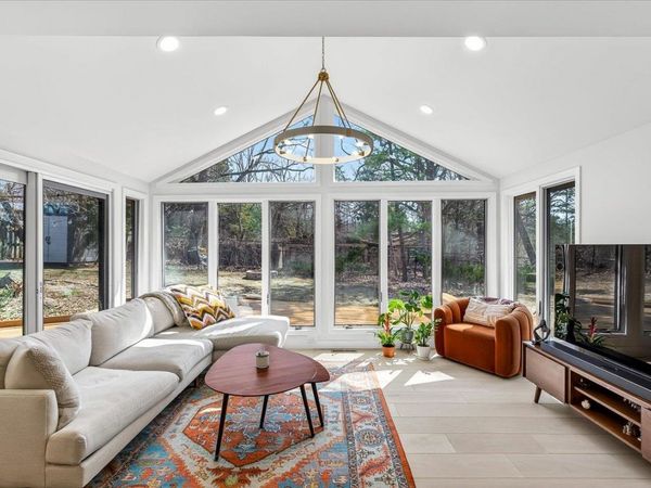 5117 Lake Mendota Drive, Madison, WI 53705