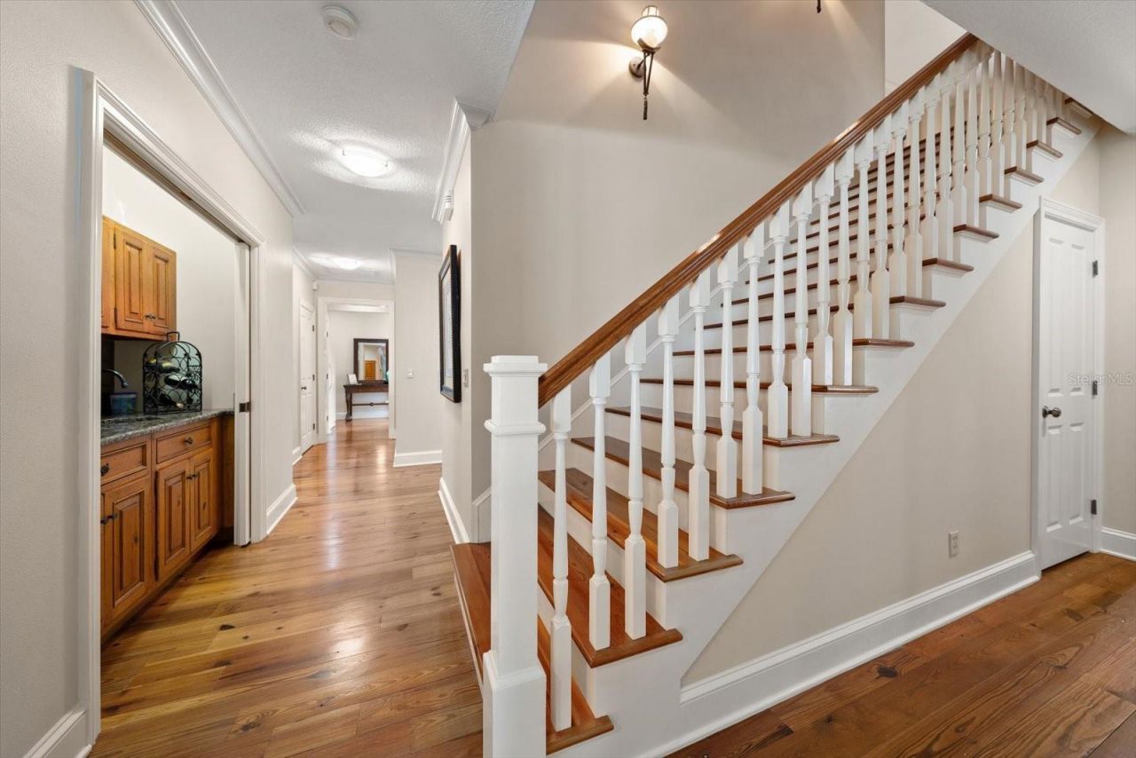 1205 Palm View Avenue, Belleair, FL 33756 Photo