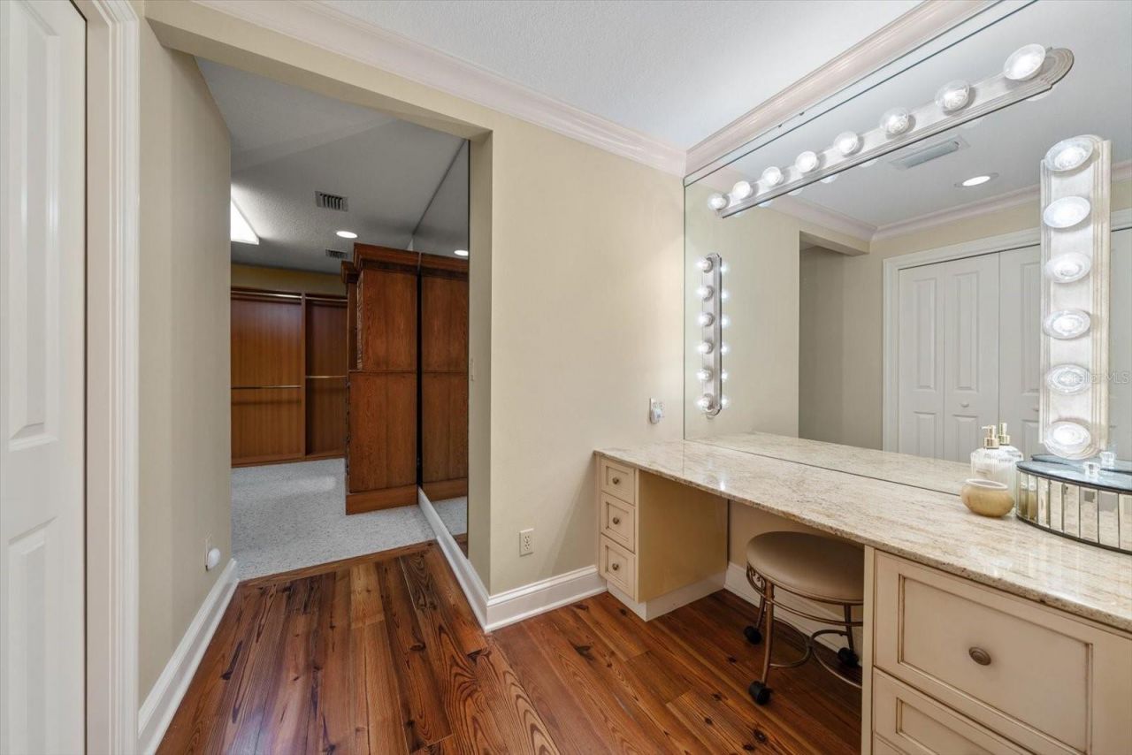 1205 Palm View Avenue, Belleair, FL 33756 Photo