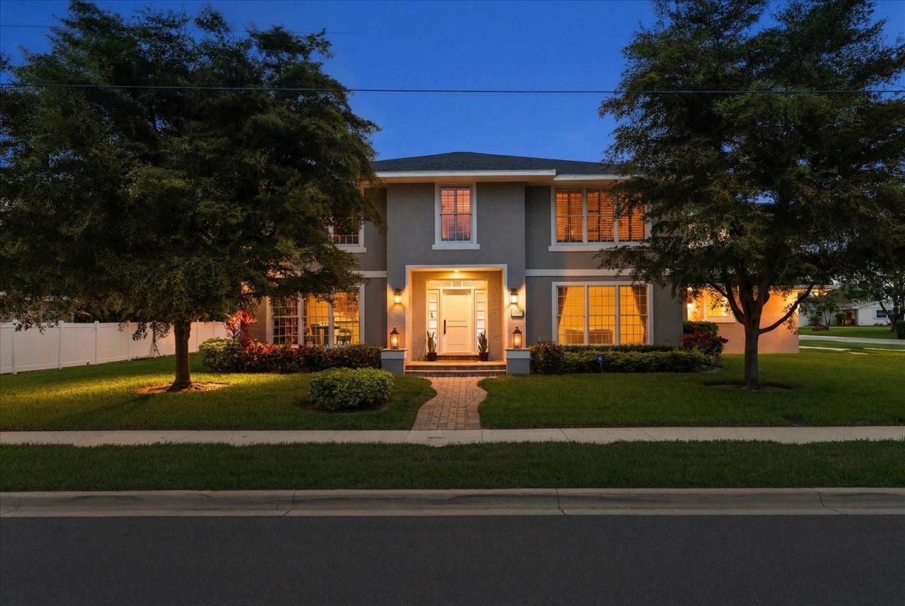 1205 Palm View Avenue, Belleair, FL 33756 Photo