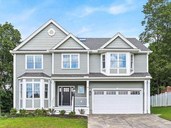 26 Flagg Street, Woburn, MA 01801