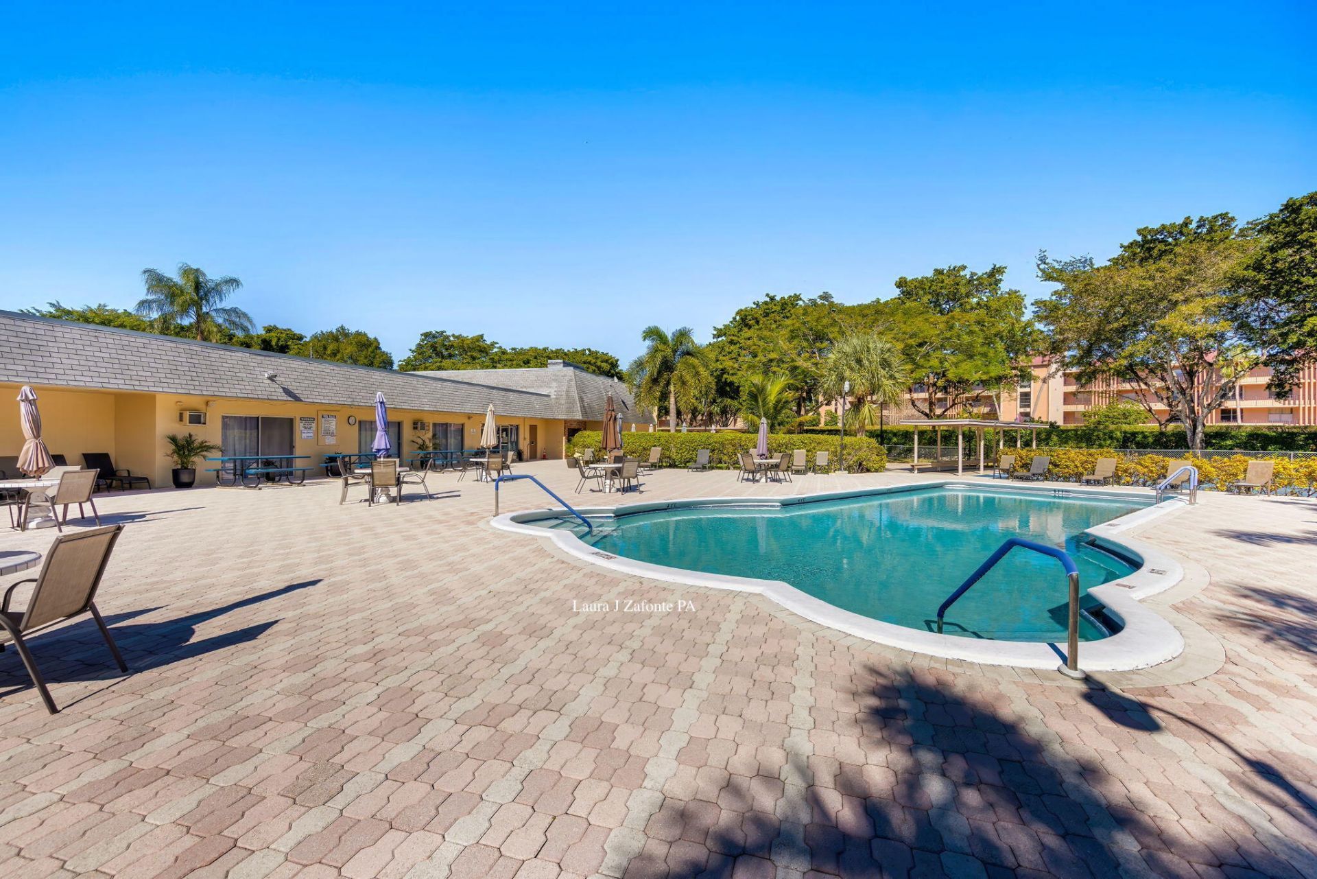 7860 NW 1st Street, Unit 201, Margate, FL 33063 Photo