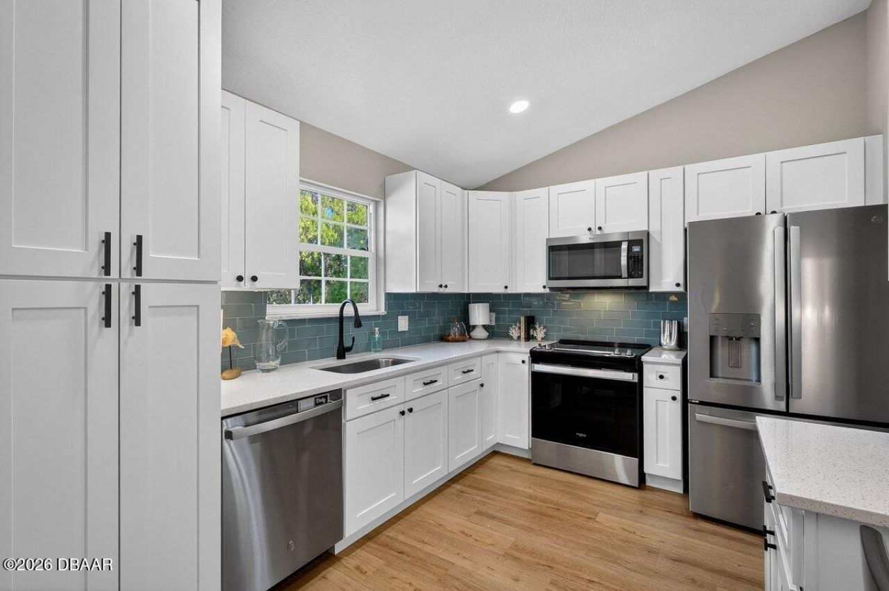 701 Pine Shores Circle, New Smyrna Beach, FL 32168 Photo