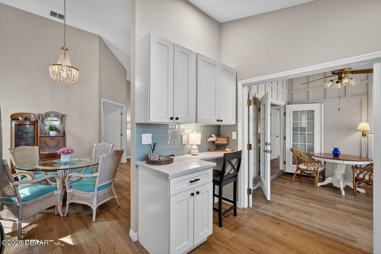 701 Pine Shores Circle, New Smyrna Beach, FL 32168 Photo