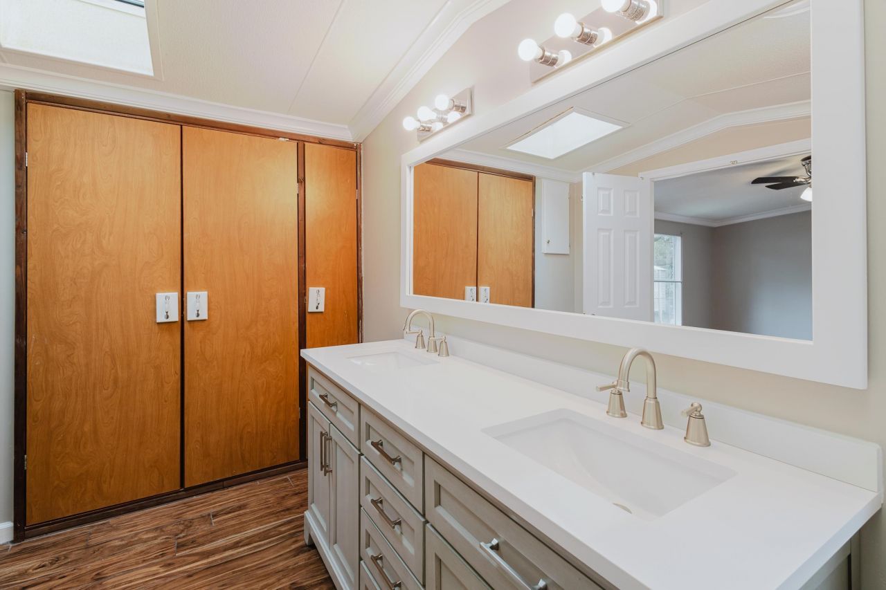 1500 Highway 15 Photo 26