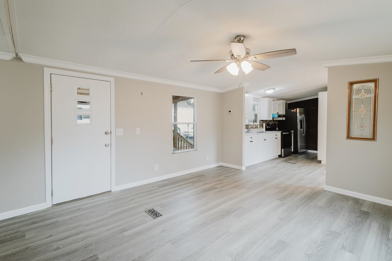 1500 Highway 15 Photo 31