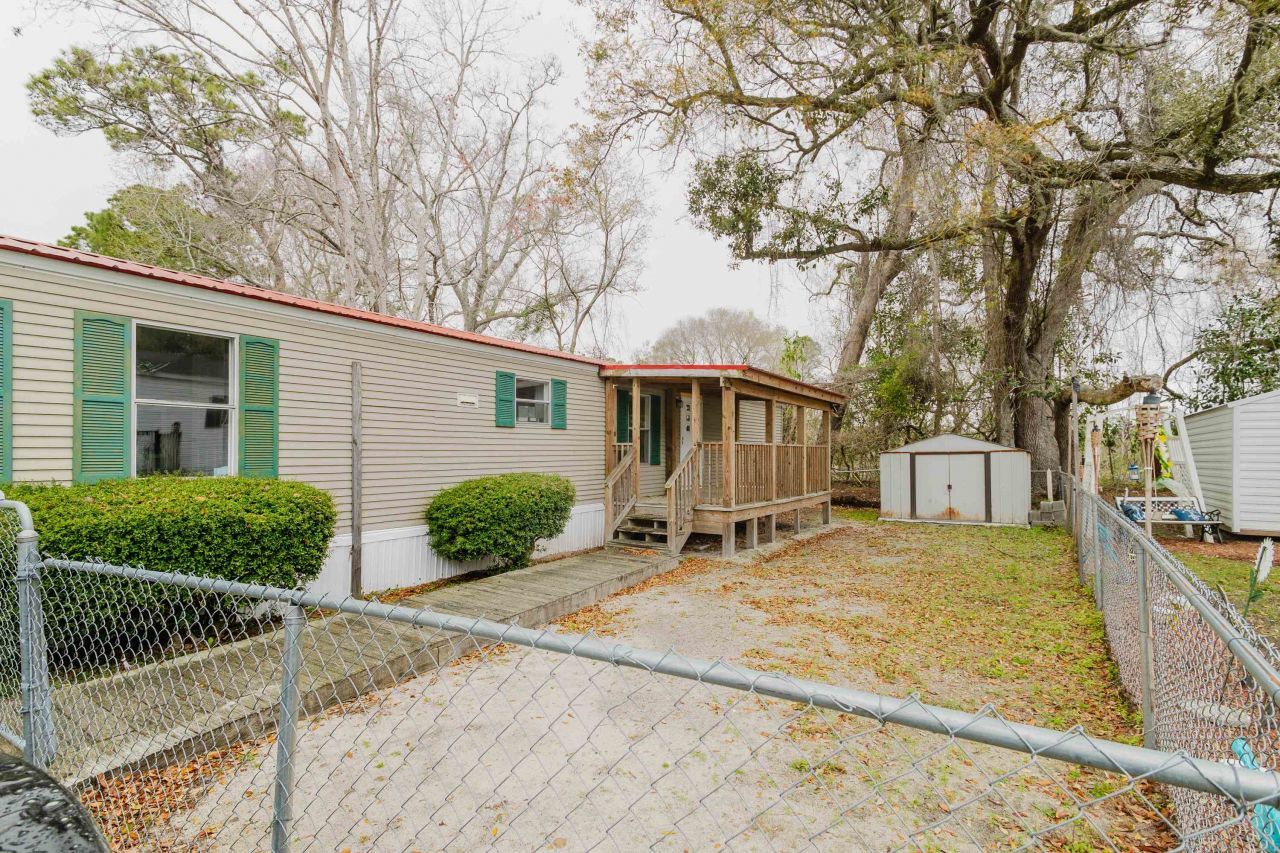 1500 Highway 15 Photo 37