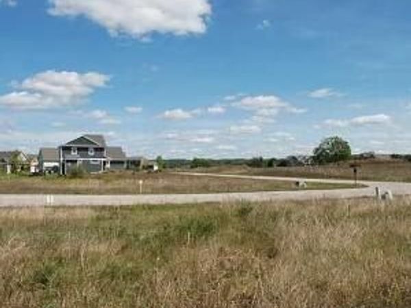 732 Vienna Way, Traverse City, MI 49696