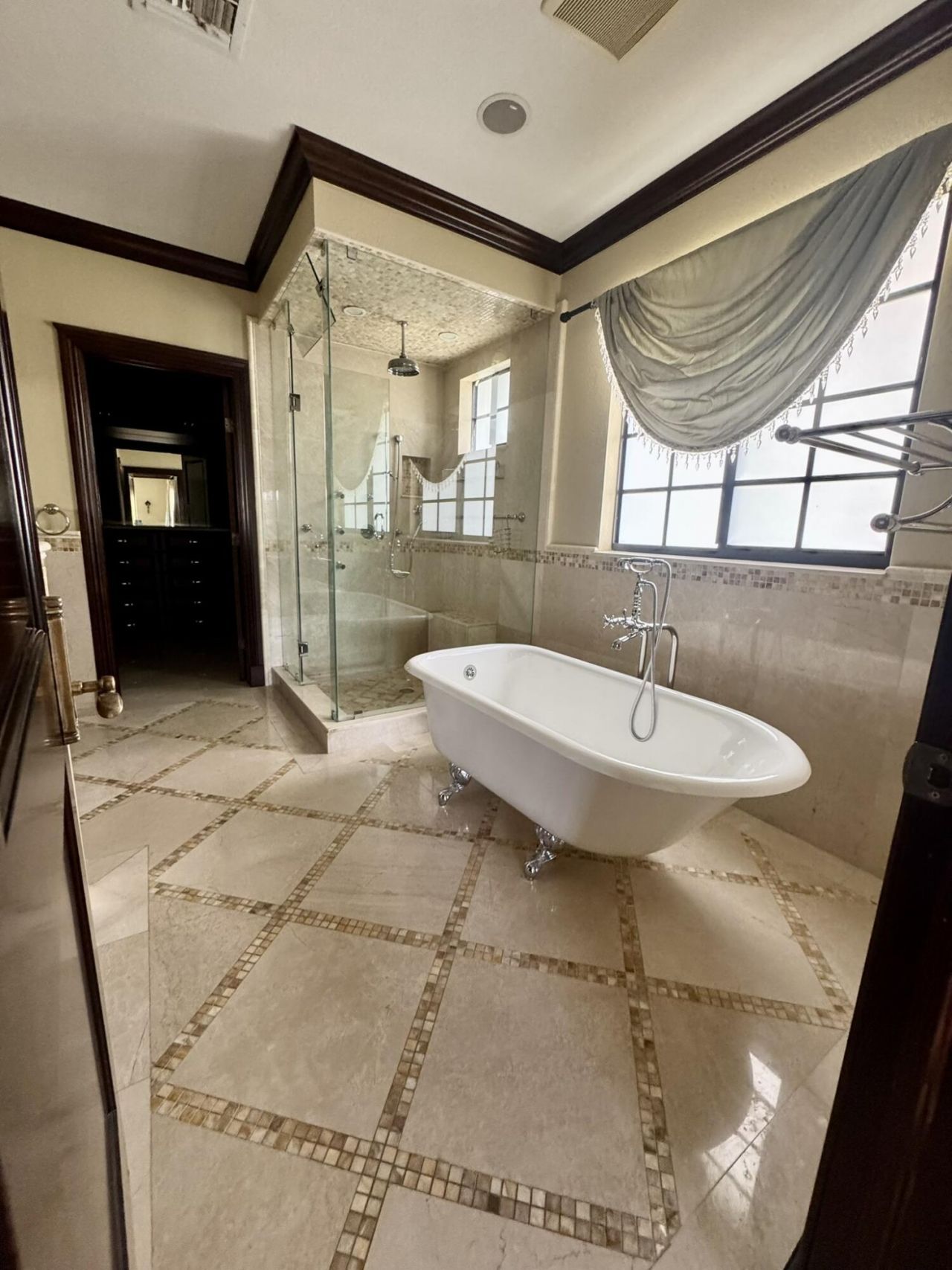 4501 SW 10th Street, Miami, FL 33134 Photo