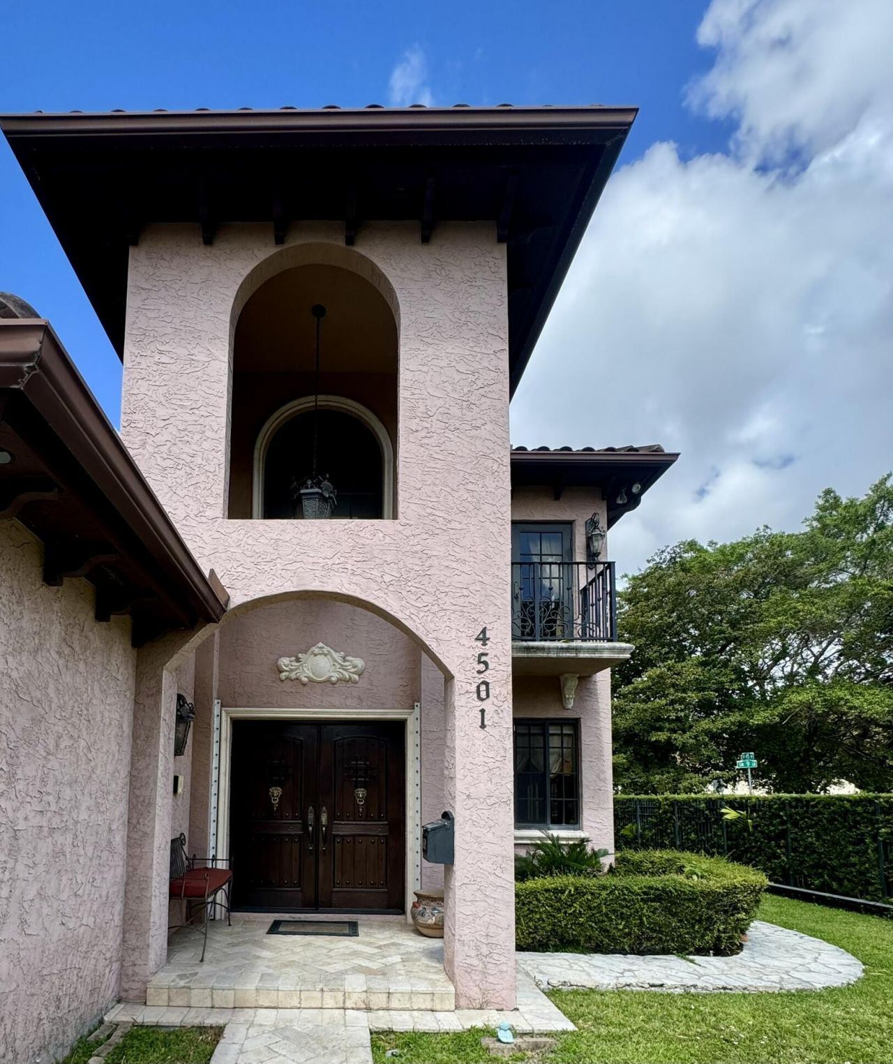 4501 SW 10th Street, Miami, FL 33134 Photo