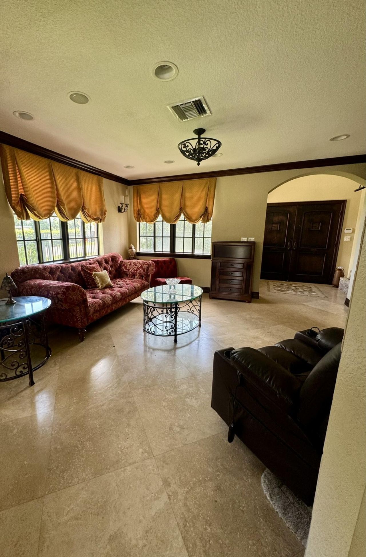 4501 SW 10th Street, Miami, FL 33134 Photo