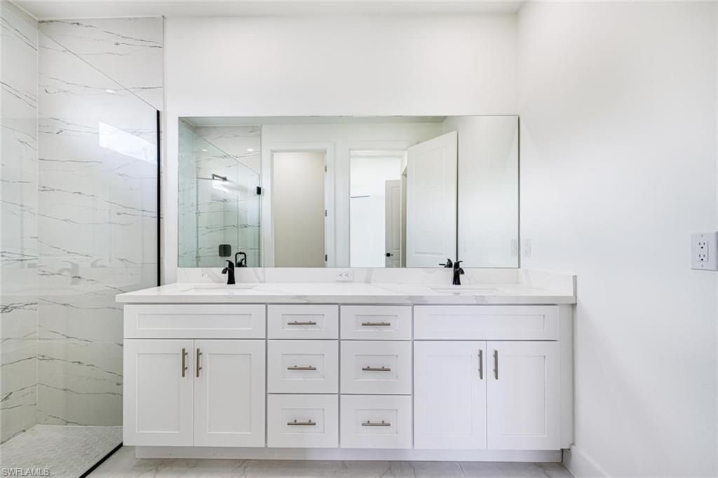 420 Yolanda St, Lehigh Acres, FL 33972 Photo
