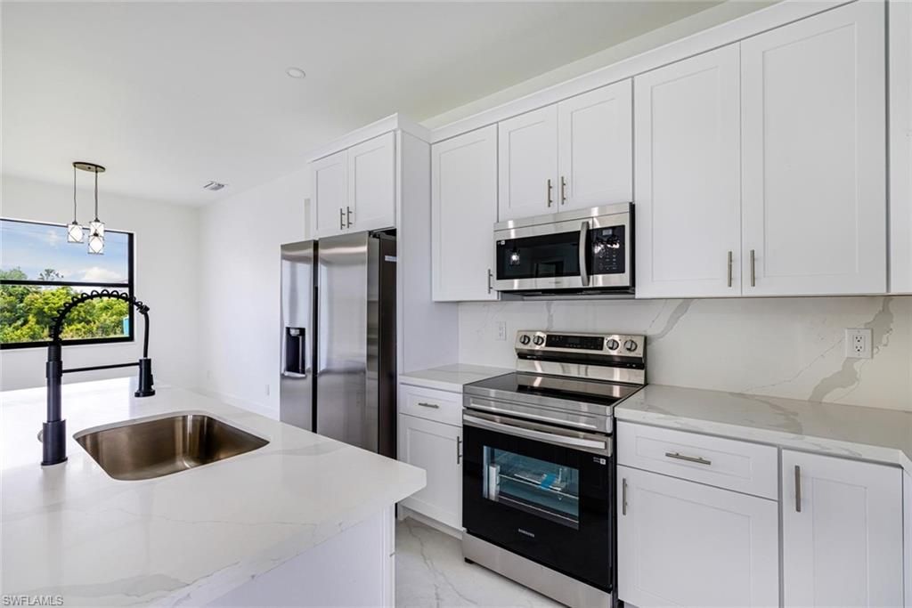 420 Yolanda St , Lehigh Acres, FL 33972 Photo