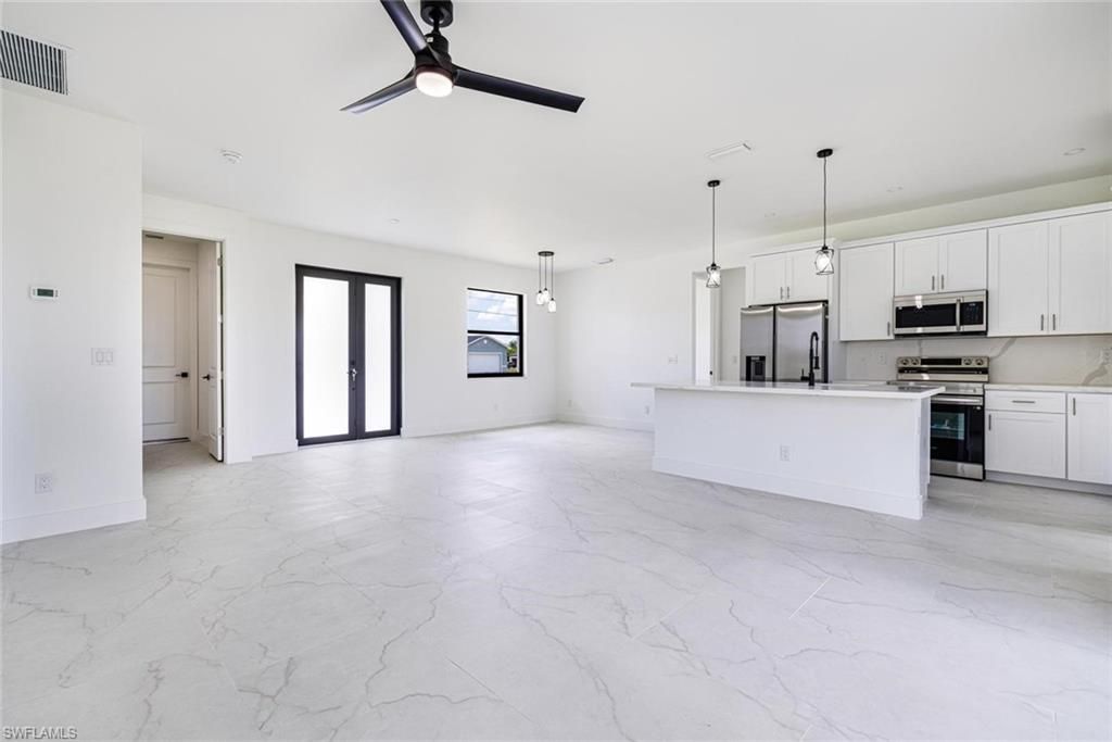 420 Yolanda St , Lehigh Acres, FL 33972 Photo