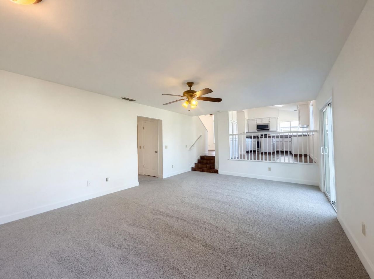 7117 Snowy Birch Way, Sacramento, CA 95823 Photo