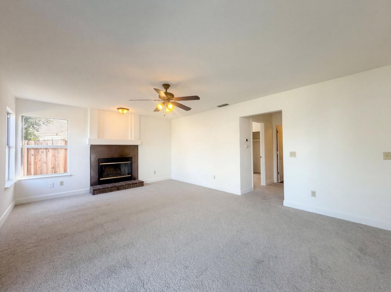 7117 Snowy Birch Way, Sacramento, CA 95823 Photo