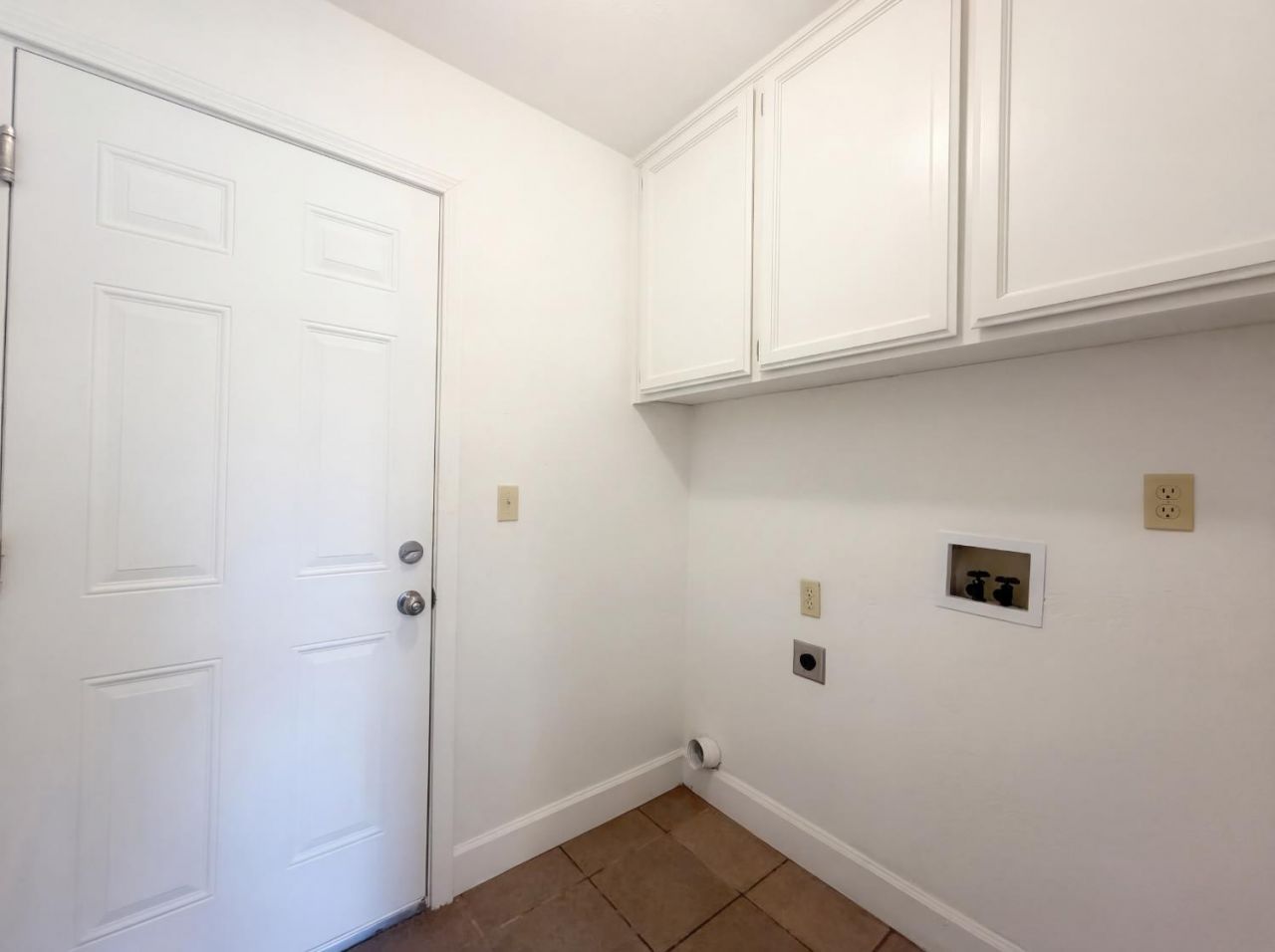 7117 Snowy Birch Way, Sacramento, CA 95823 Photo