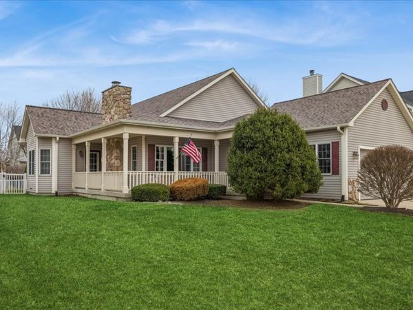 1774 Briggs Street, Sycamore, IL 60178